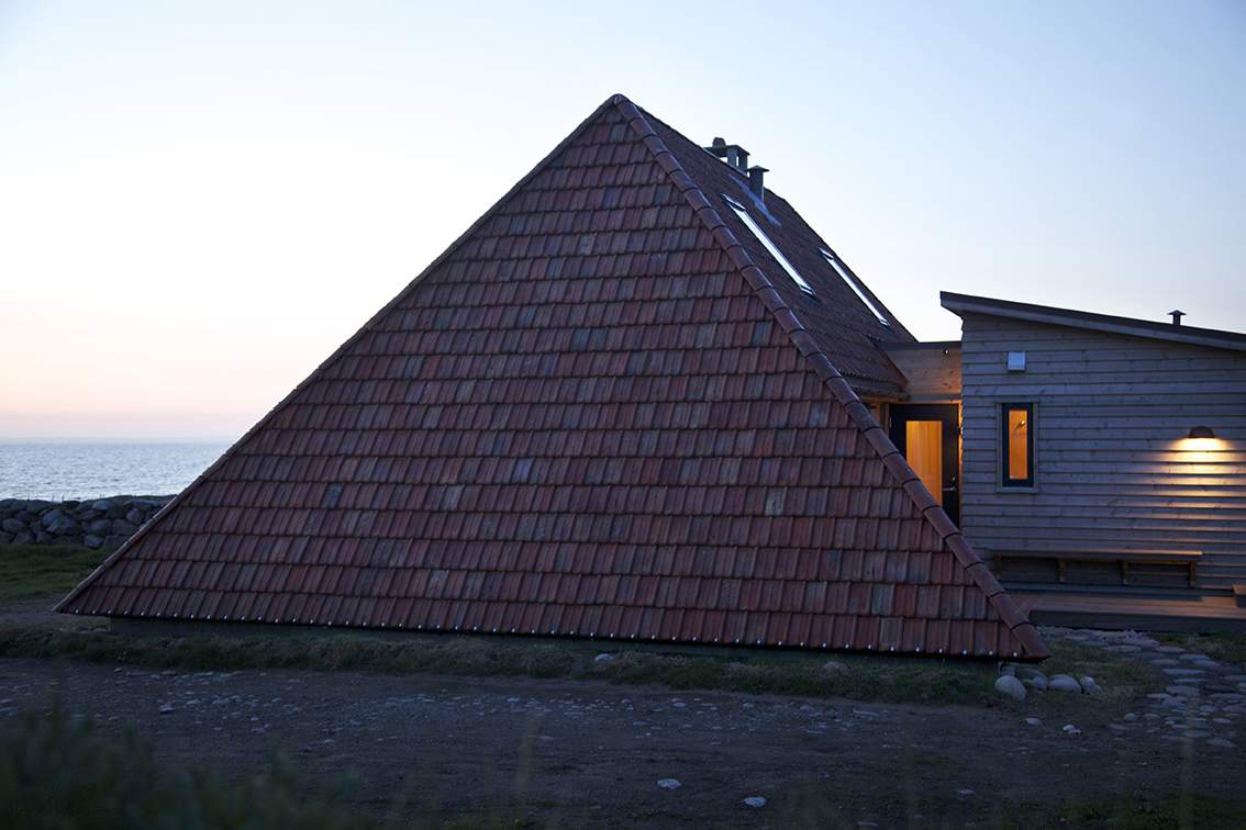 крыша в виде пирамиды